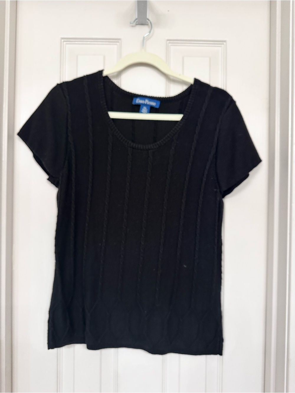 Dana Buchman Black Short Sleeve Cable Knit Top